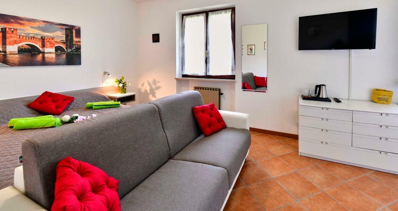 Hotel Divine Cécile à Garde Extérieur photo