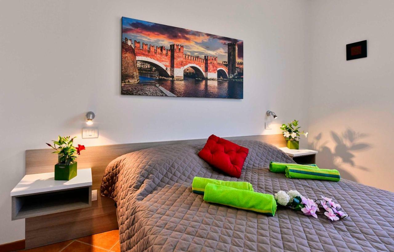 Hotel Divine Cécile à Garde Extérieur photo