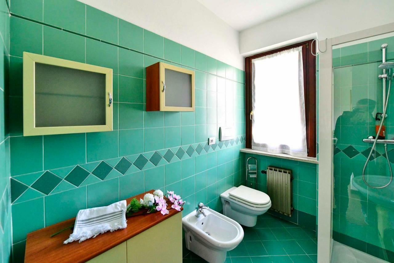 Hotel Divine Cécile à Garde Extérieur photo