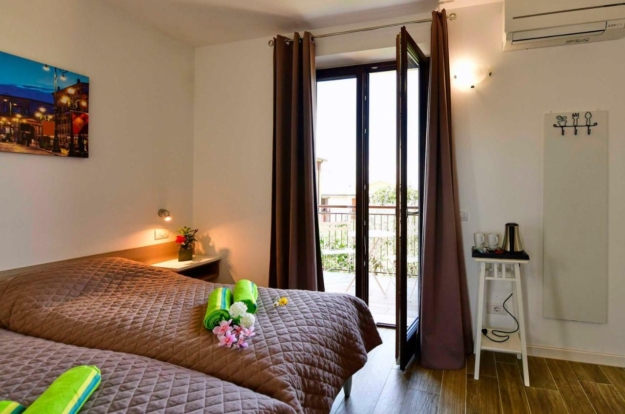 Hotel Divine Cécile à Garde Extérieur photo