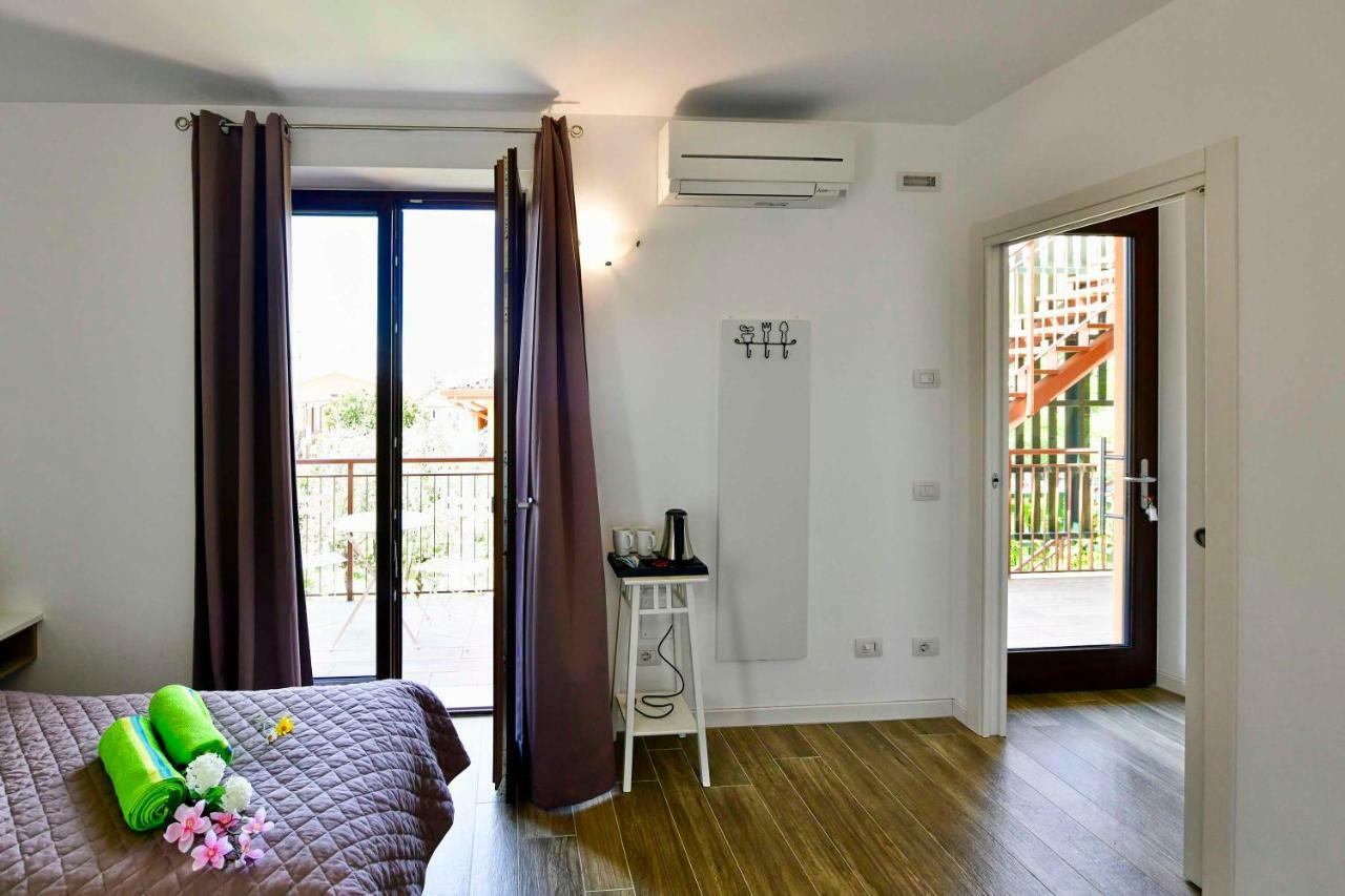 Hotel Divine Cécile à Garde Extérieur photo